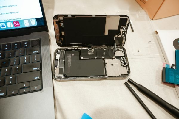 Best Phone Repairs in Berkshire