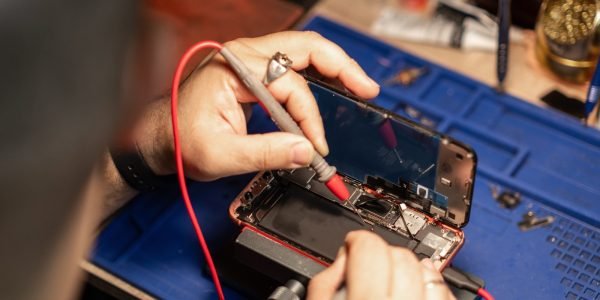 Same Day Phone Repair Berkshire