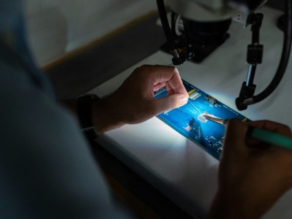 Mobile Phone Repairs in Newbury