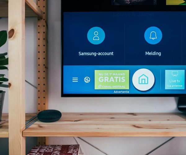 Samsung LCD Replacement – Quick & Reliable